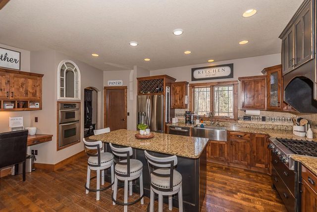 5044 Mary Allen Lane, Brainerd, MN 56401