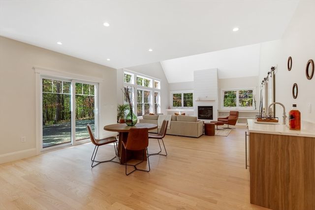 11 Cuba St, Andover, MA 01810