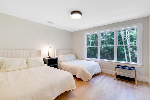 11 Cuba St, Andover, MA 01810