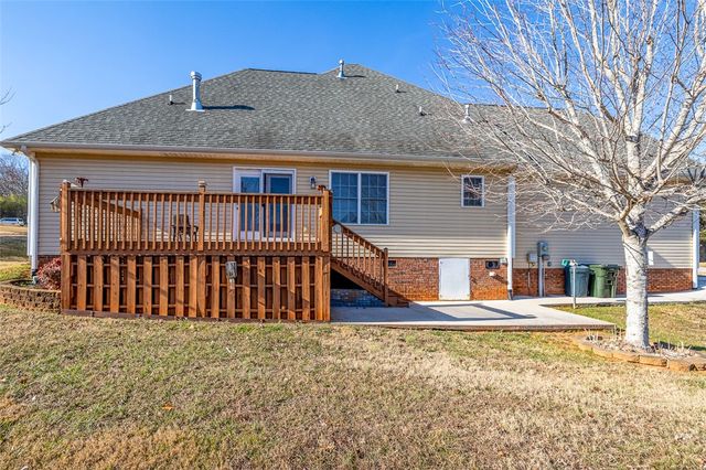 100 Carlissa Court, Easley, SC 29640