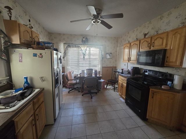 131 Moraine St, Brockton, MA 02301