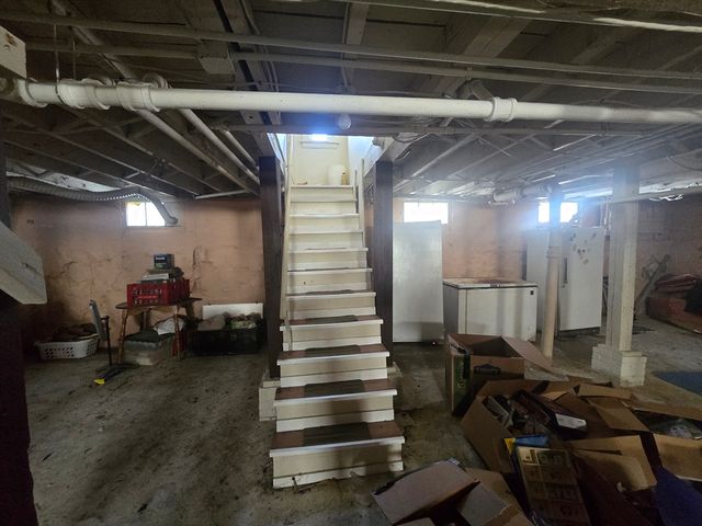 131 Moraine St, Brockton, MA 02301