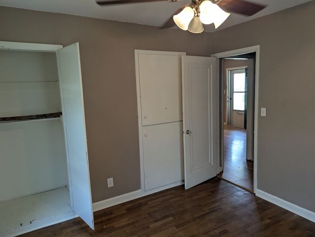 707 E Van Allen Street, Tuscola, IL 61953