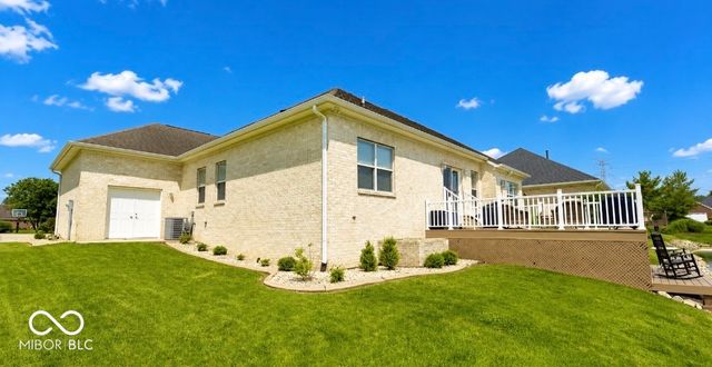 4858 Brentridge Place, Greenwood, IN 46143