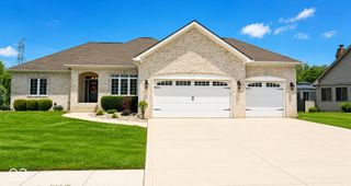 4858 Brentridge Place, Greenwood, IN 46143