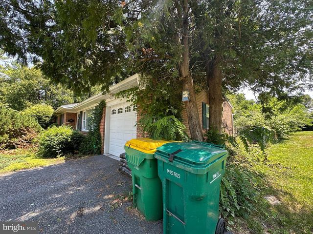 18529 SHERBROOKE DR, Hagerstown, MD 21742