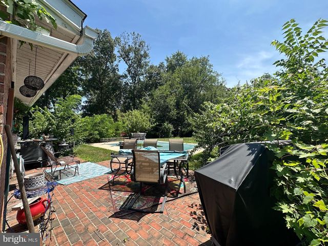 18529 SHERBROOKE DR, Hagerstown, MD 21742
