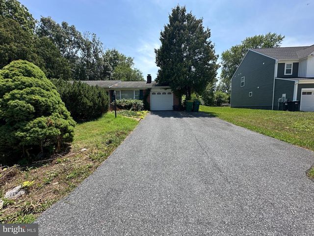 18529 SHERBROOKE DR, Hagerstown, MD 21742