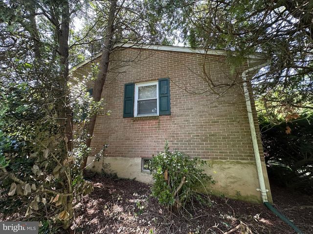 18529 SHERBROOKE DR, Hagerstown, MD 21742