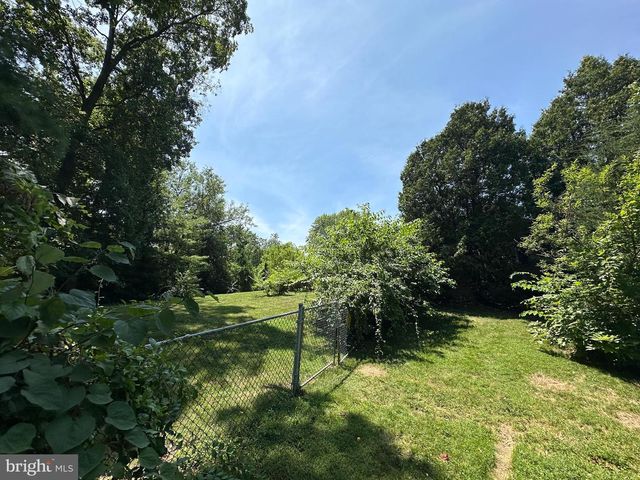 18529 SHERBROOKE DR, Hagerstown, MD 21742