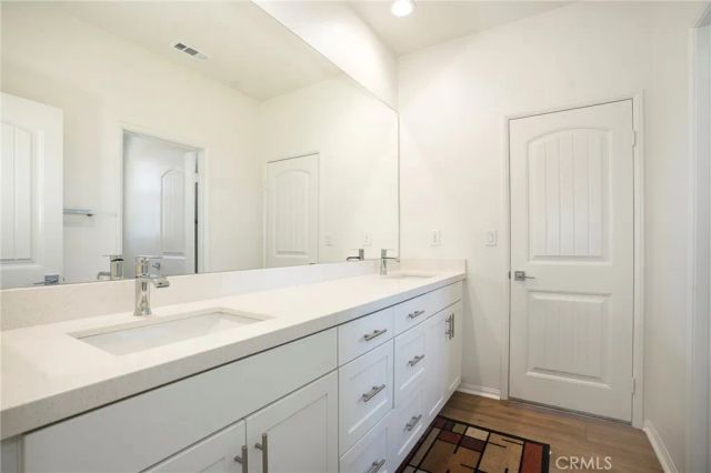 39028 Mondell Pine Avenue, Palmdale, CA 93551