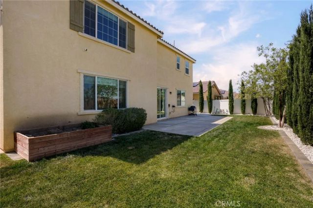 39028 Mondell Pine Avenue, Palmdale, CA 93551