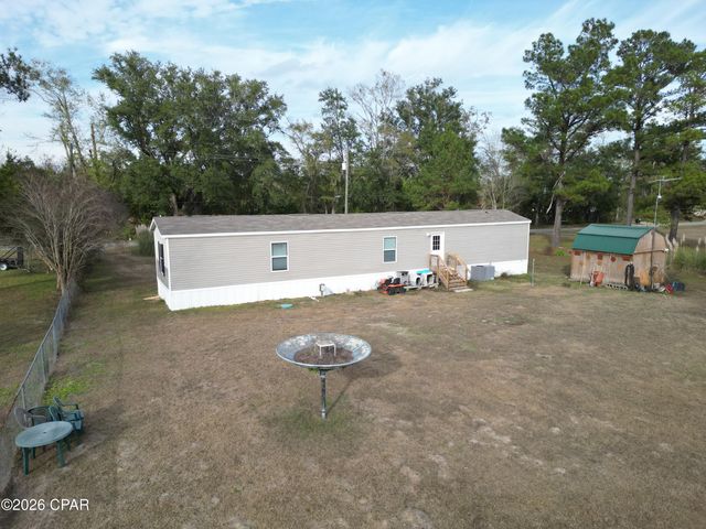 10453 NW Schmarje Lane, Bristol, FL 32321