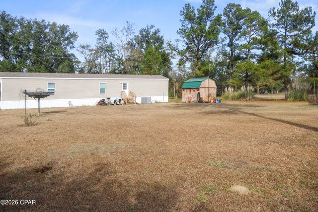 10453 NW Schmarje Lane, Bristol, FL 32321