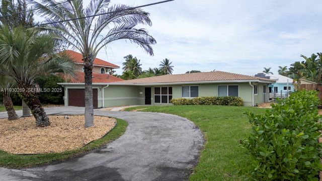 2875 NE 19th St, Pompano Beach, FL 33062