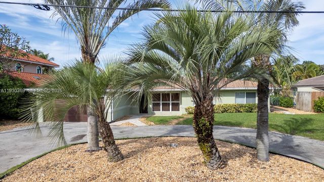 2875 NE 19th St, Pompano Beach, FL 33062