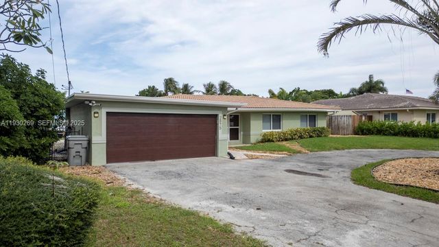 2875 NE 19th St, Pompano Beach, FL 33062