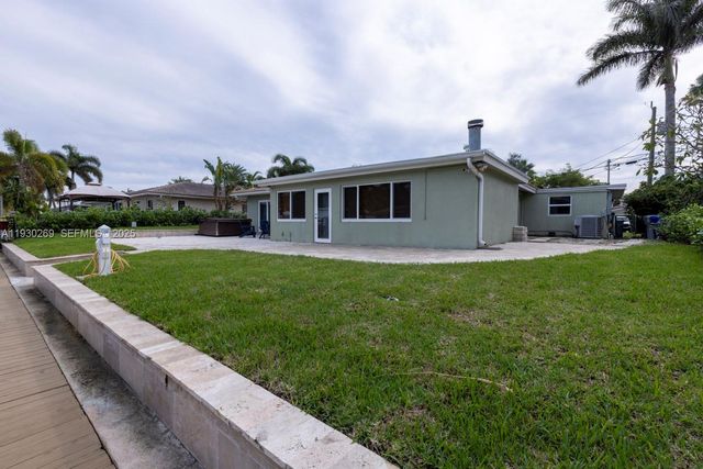 2875 NE 19th St, Pompano Beach, FL 33062