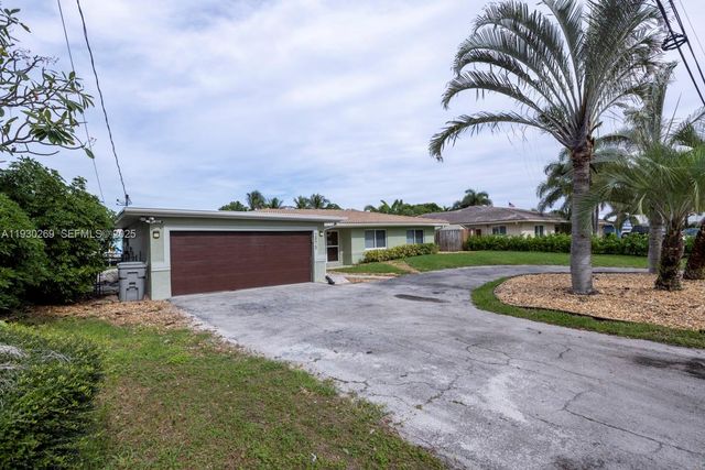 2875 NE 19th St, Pompano Beach, FL 33062