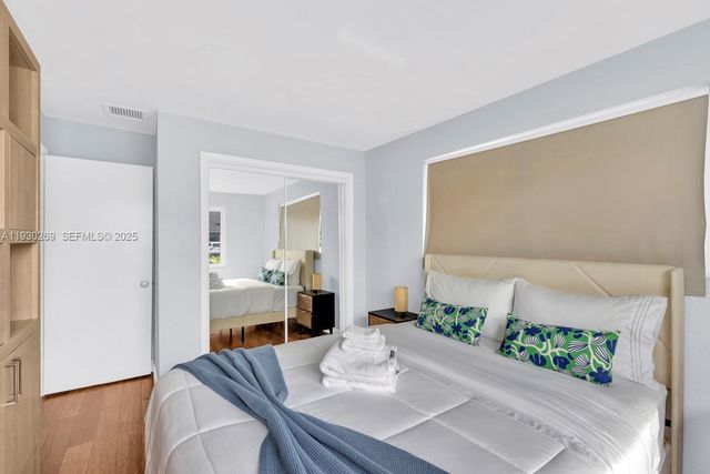 2875 NE 19th St, Pompano Beach, FL 33062