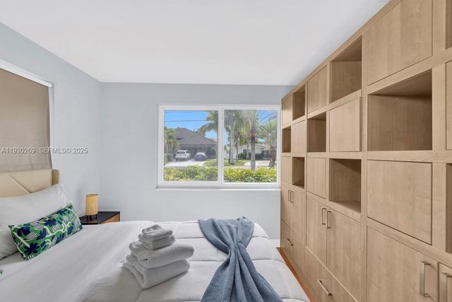 2875 NE 19th St, Pompano Beach, FL 33062