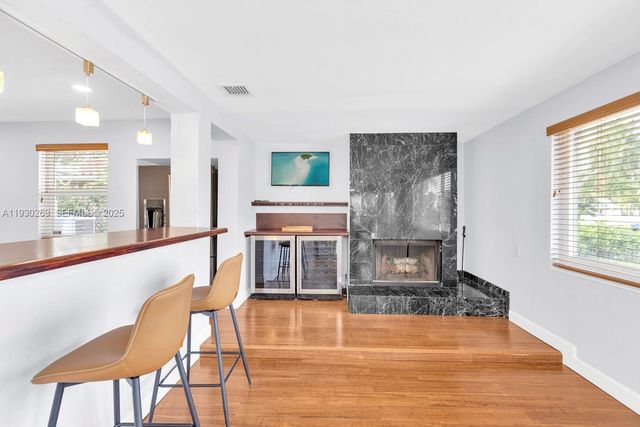 2875 NE 19th St, Pompano Beach, FL 33062