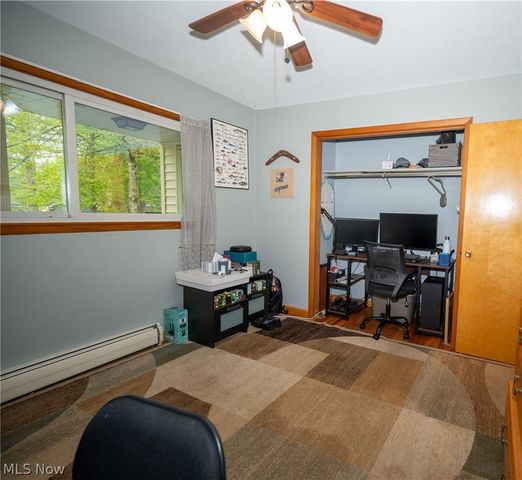 18889 Riverview Drive, Chagrin Falls, OH 44023
