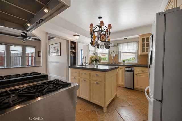 44651 Beech Avenue, Lancaster, CA 93534
