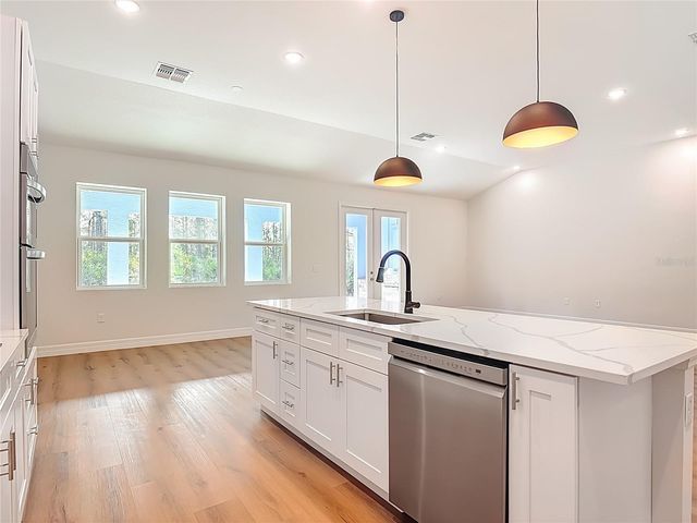 30798 APRICOT AVENUE, Eustis, FL 32736