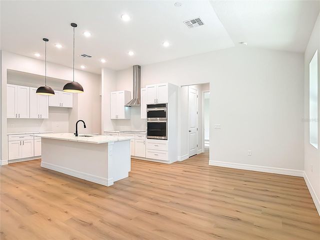 30798 APRICOT AVENUE, Eustis, FL 32736