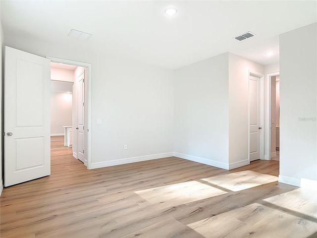 30798 APRICOT AVENUE, Eustis, FL 32736