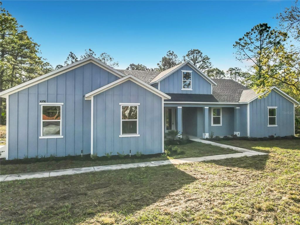 30798 APRICOT AVENUE, Eustis, FL 32736