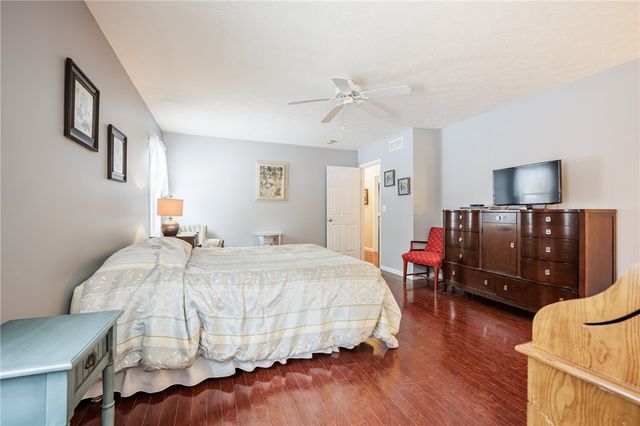 18 Shirleen Drive, Parma, NY 14468