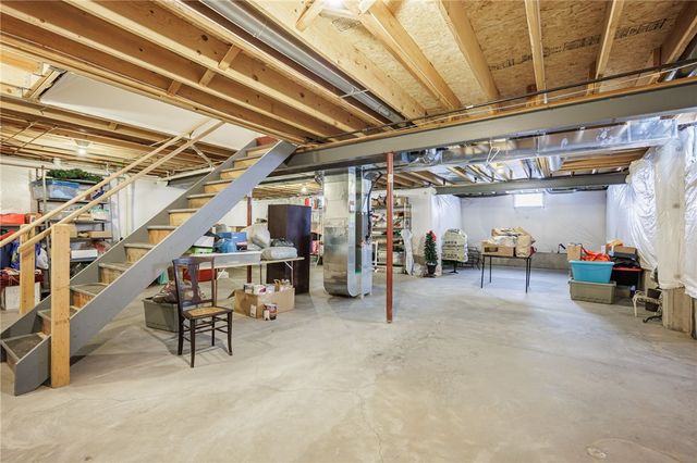 18 Shirleen Drive, Parma, NY 14468