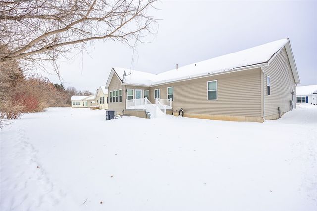 18 Shirleen Drive, Parma, NY 14468