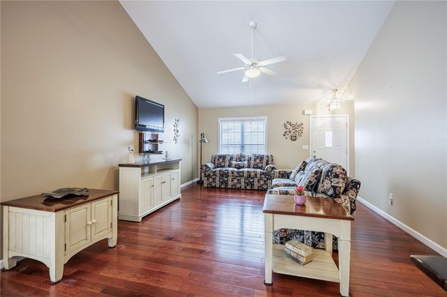 18 Shirleen Drive, Parma, NY 14468