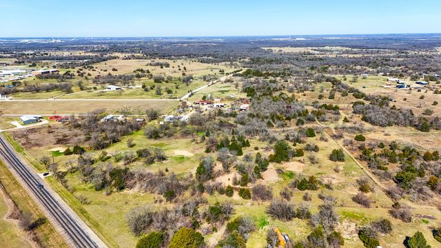 5875 S US Highway 287, Corsicana, TX 75109
