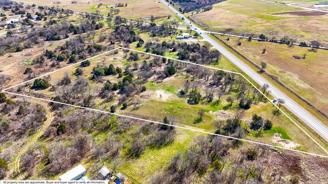 5875 S US Highway 287, Corsicana, TX 75109