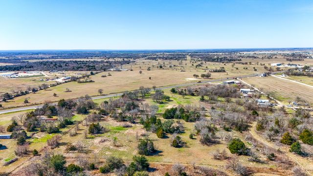 5875 S US Highway 287, Corsicana, TX 75109