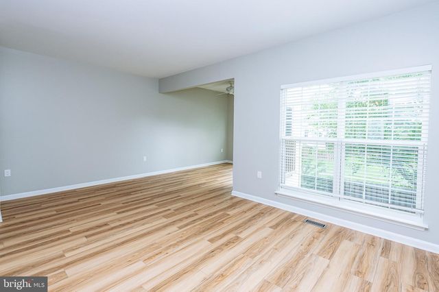 20 BRAVERY WAY, Martinsburg, WV 25405