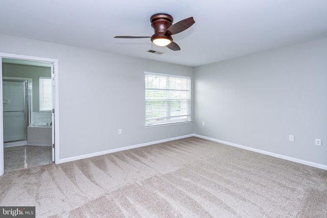 20 BRAVERY WAY, Martinsburg, WV 25405