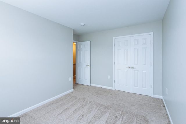 20 BRAVERY WAY, Martinsburg, WV 25405