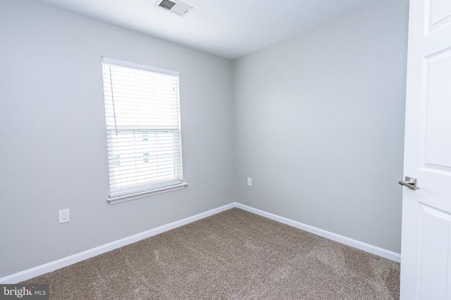 20 BRAVERY WAY, Martinsburg, WV 25405