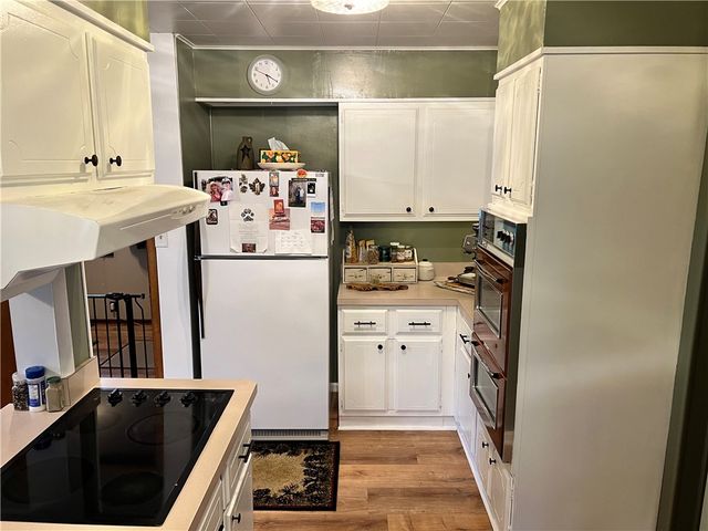 54 Chambers Ave, Greenville Boro, PA 16125