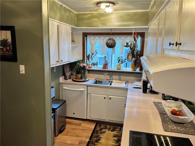 54 Chambers Ave, Greenville Boro, PA 16125