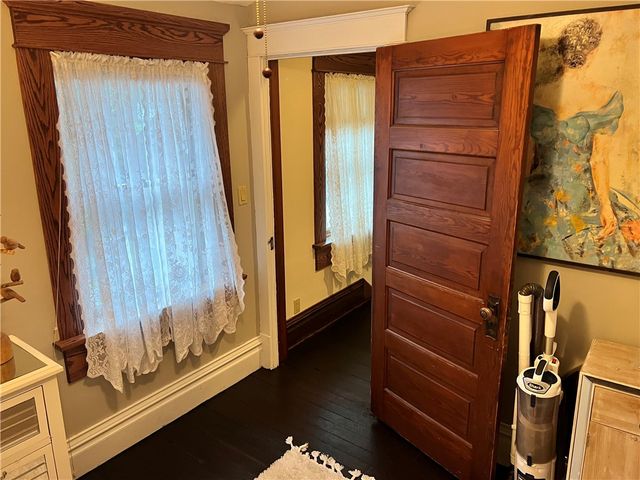 54 Chambers Ave, Greenville Boro, PA 16125