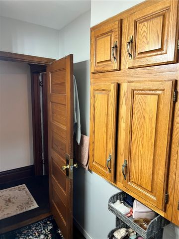 54 Chambers Ave, Greenville Boro, PA 16125