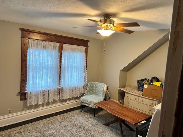 54 Chambers Ave, Greenville Boro, PA 16125