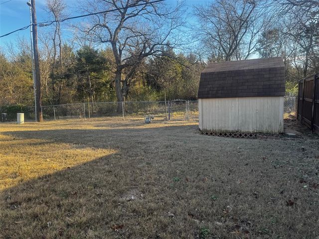 41 Timber Creek Drive, Shawnee, OK 74804