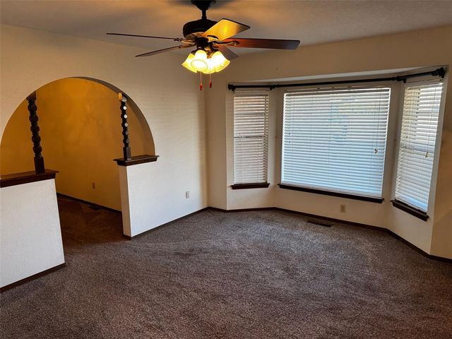 41 Timber Creek Drive, Shawnee, OK 74804